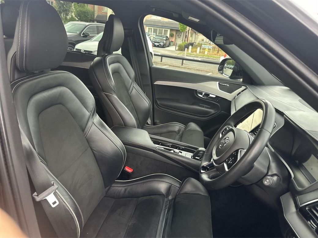 2021 Volvo XC90