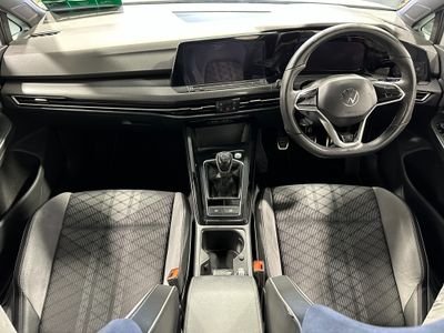2024 Volkswagen Golf