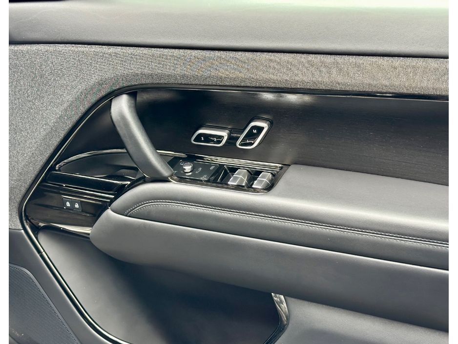 2023 Land Rover Range Rover Sport