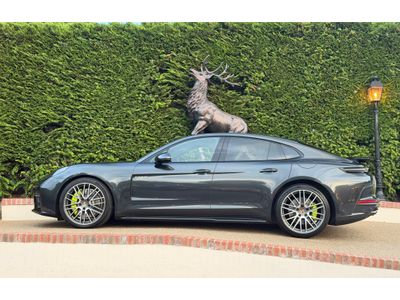2024 Porsche Panamera