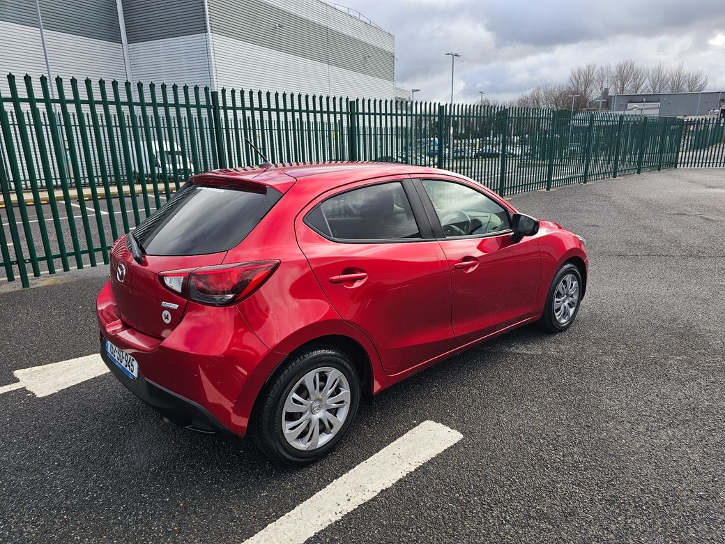 2015 Mazda Demio