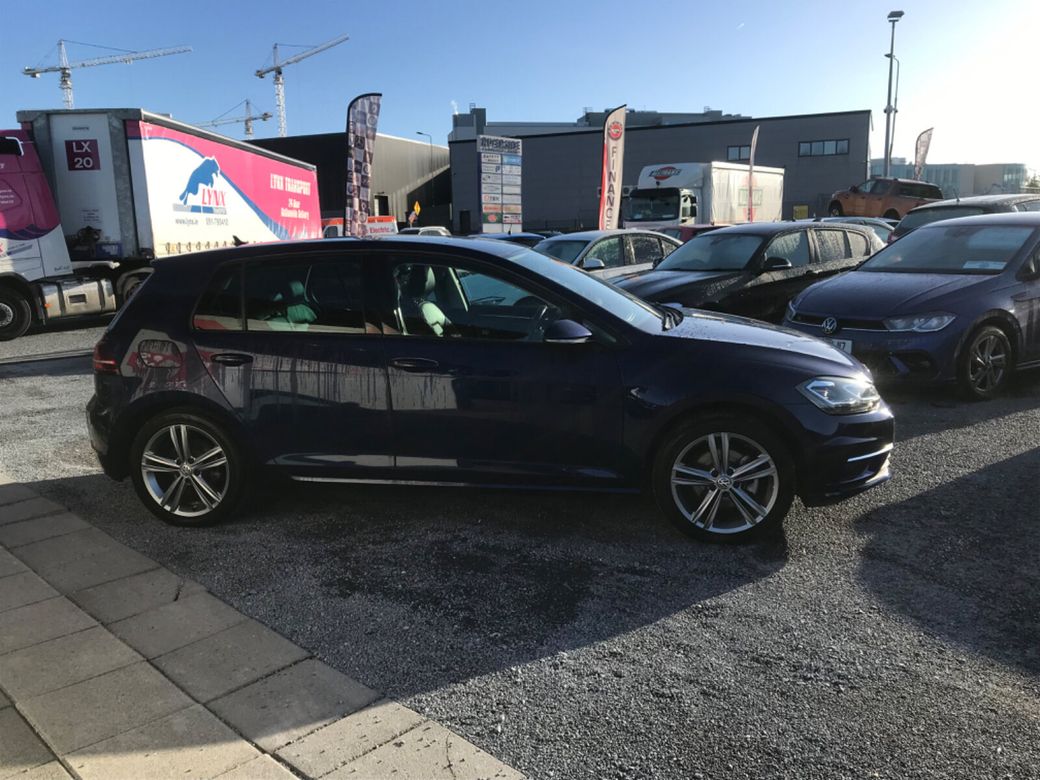 2019 Volkswagen Golf