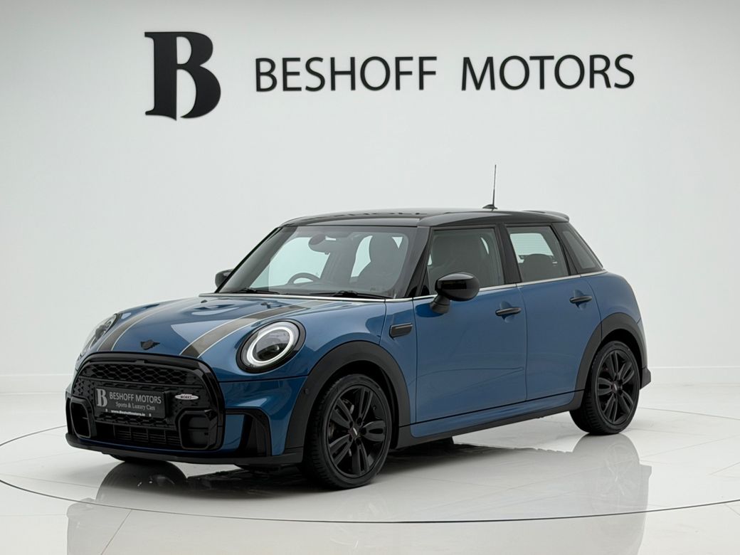2022 Mini Hatch