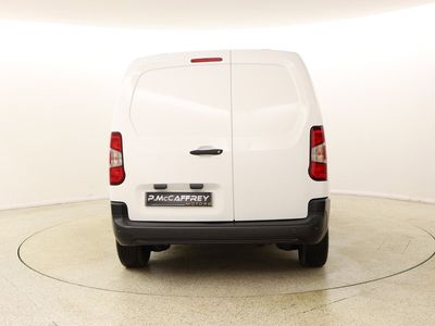 2022 Peugeot Partner