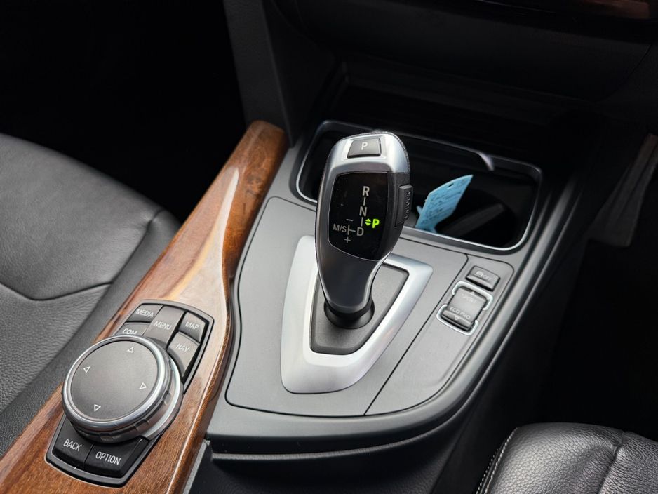 2017 BMW 3 Series
