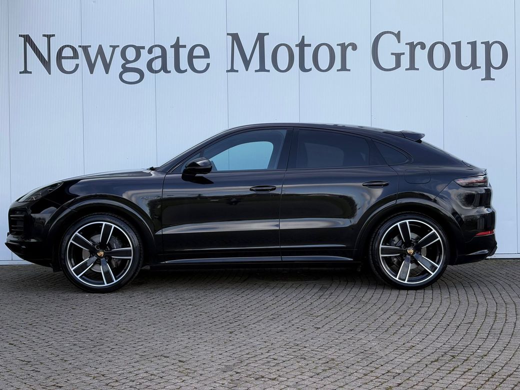 2023 Porsche Cayenne