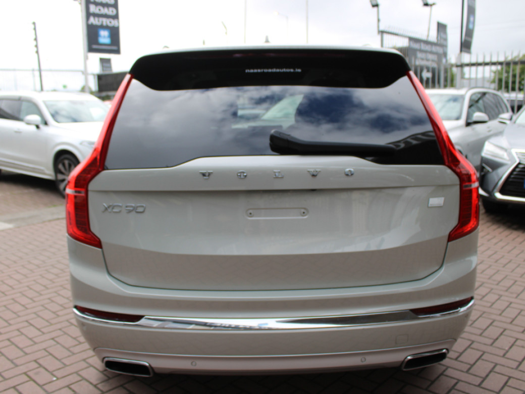 2021 Volvo XC90