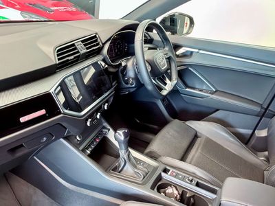 2023 Audi Q3
