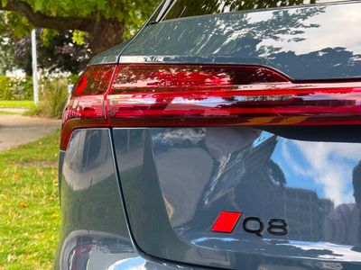 2024 Audi Q8 e-tron