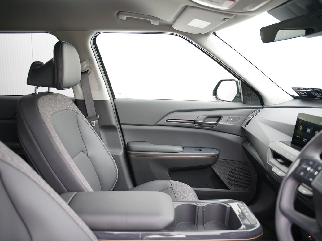 2026 Kia EV5