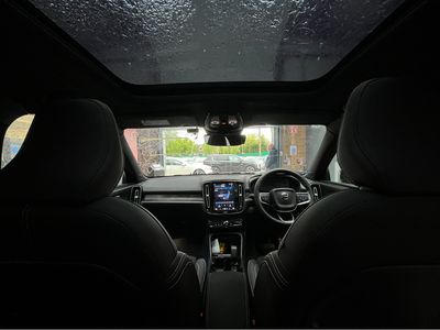 2022 Volvo XC40