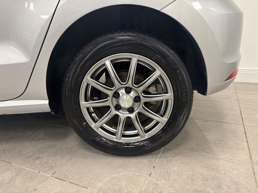 2015 Volkswagen Polo