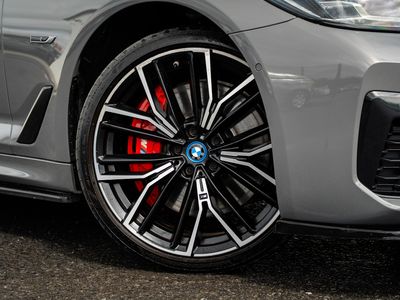 2022 BMW 5 Series