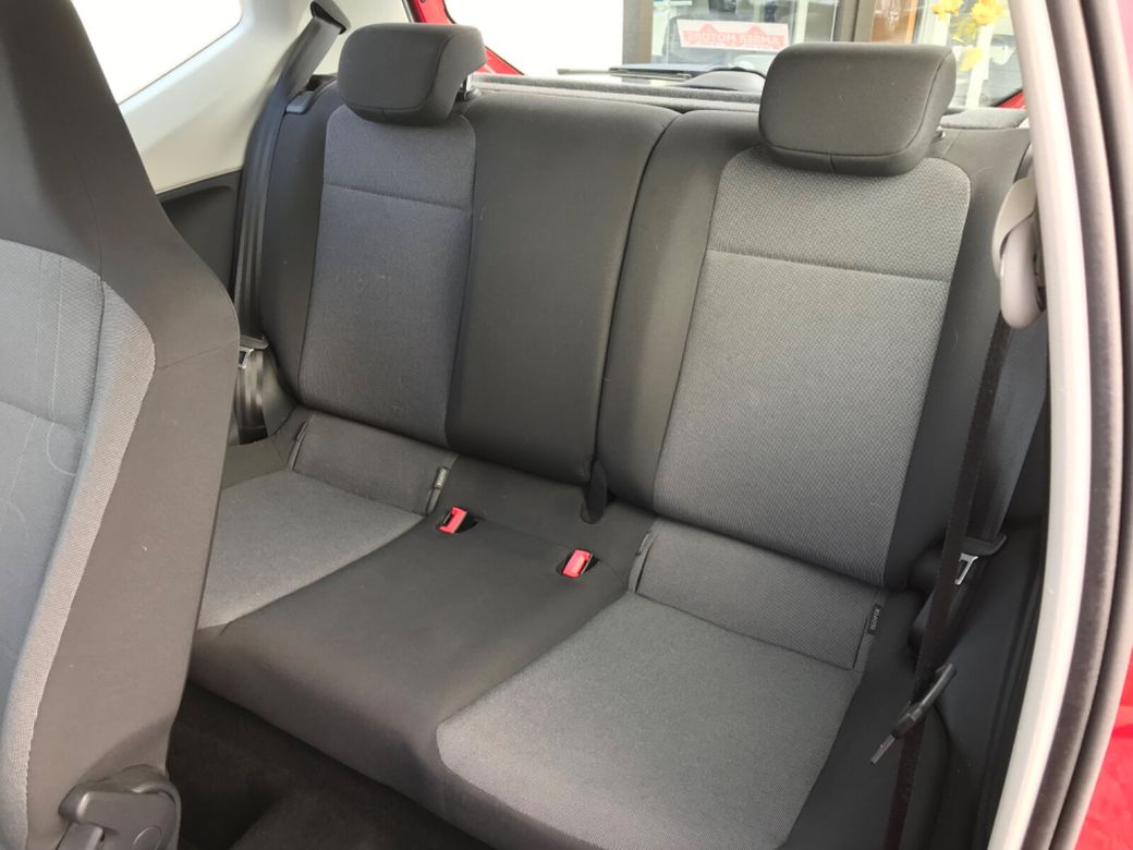 2015 Volkswagen up!