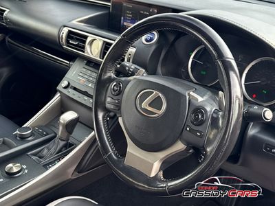 2016 Lexus IS