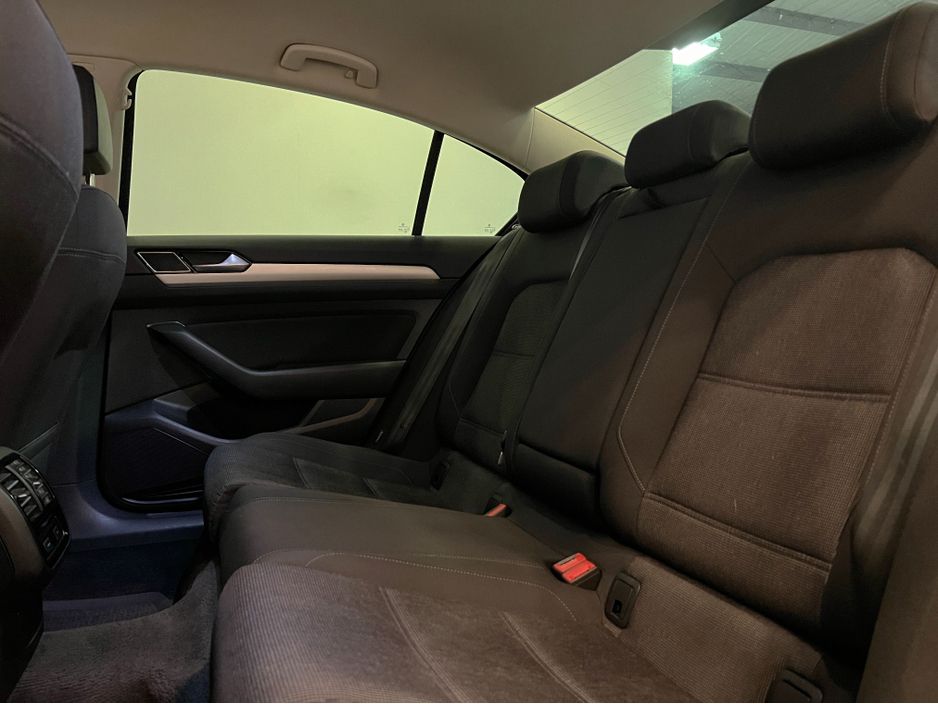 2018 Volkswagen Passat