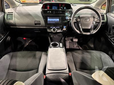 2021 Toyota Prius Alpha