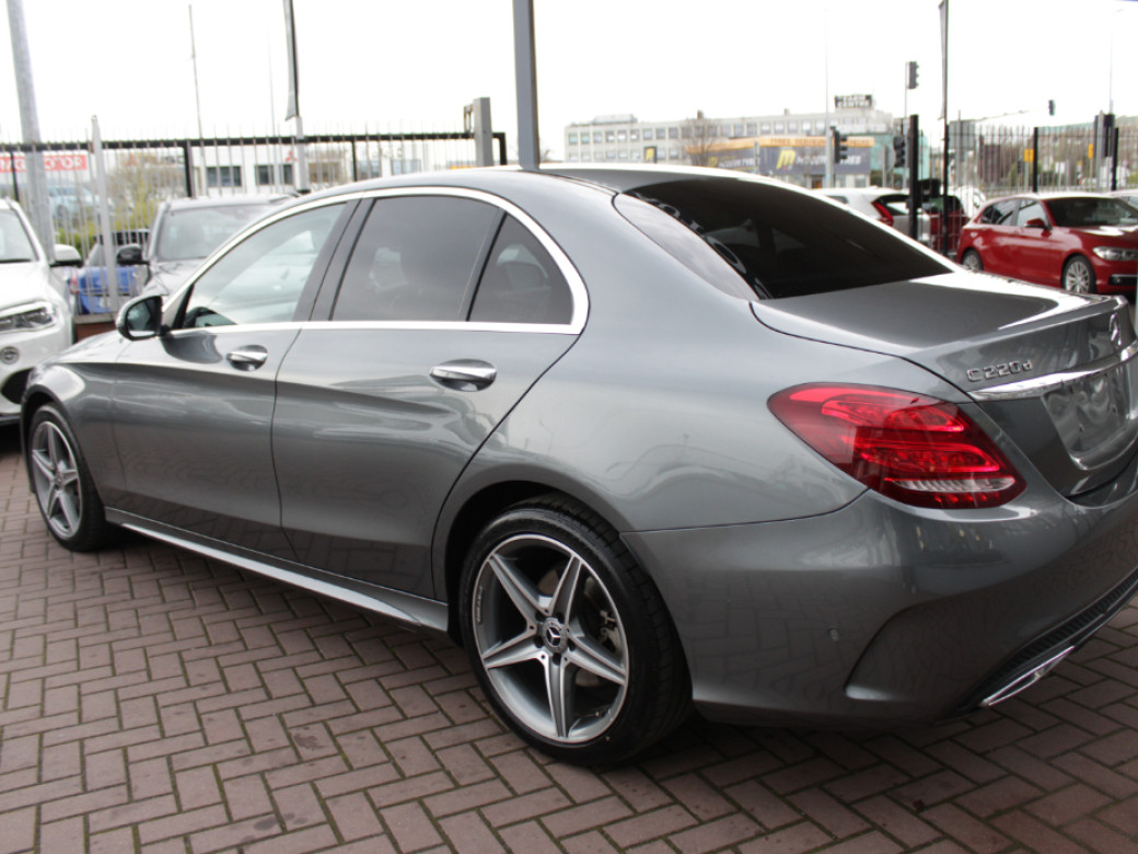 2018 Mercedes-Benz C Class