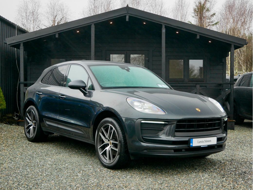 2023 Porsche Macan