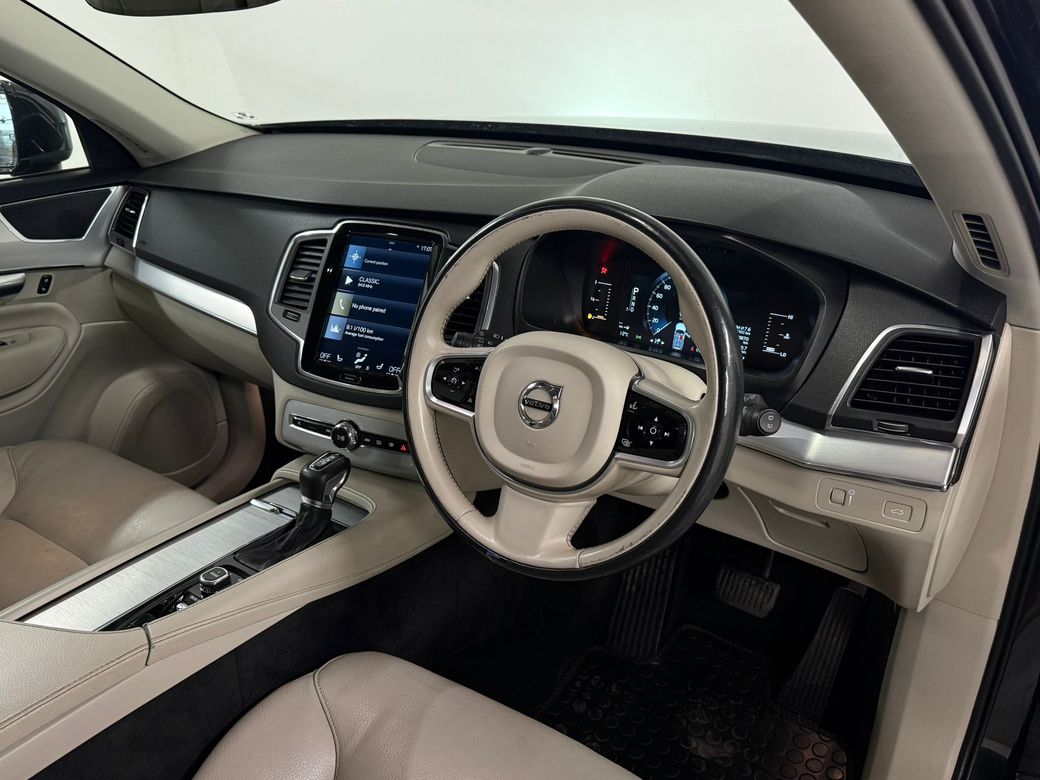 2017 Volvo XC90