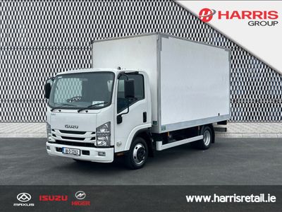 2018 White Isuzu NNR