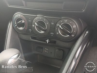 2016 Mazda Demio