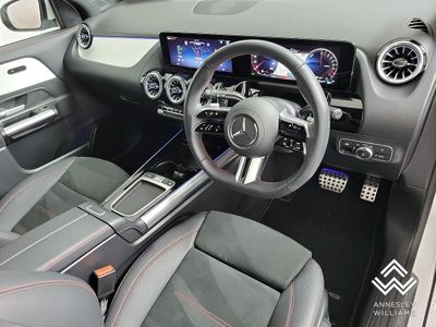 2025 Mercedes-Benz GLA Class