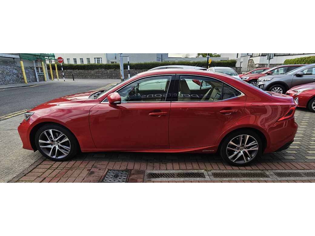 2017 Lexus IS