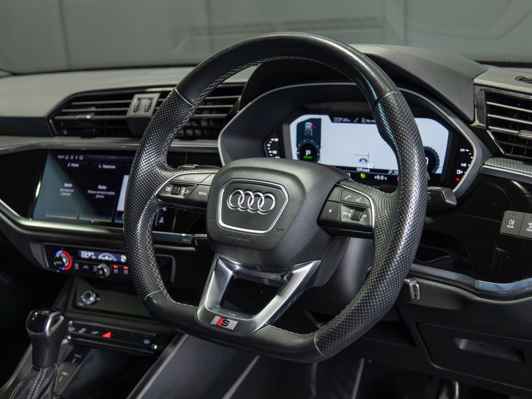 2023 Audi Q3