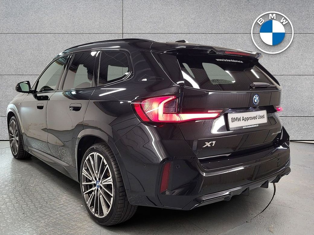 2023 BMW X1