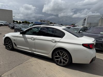 2022 BMW 530