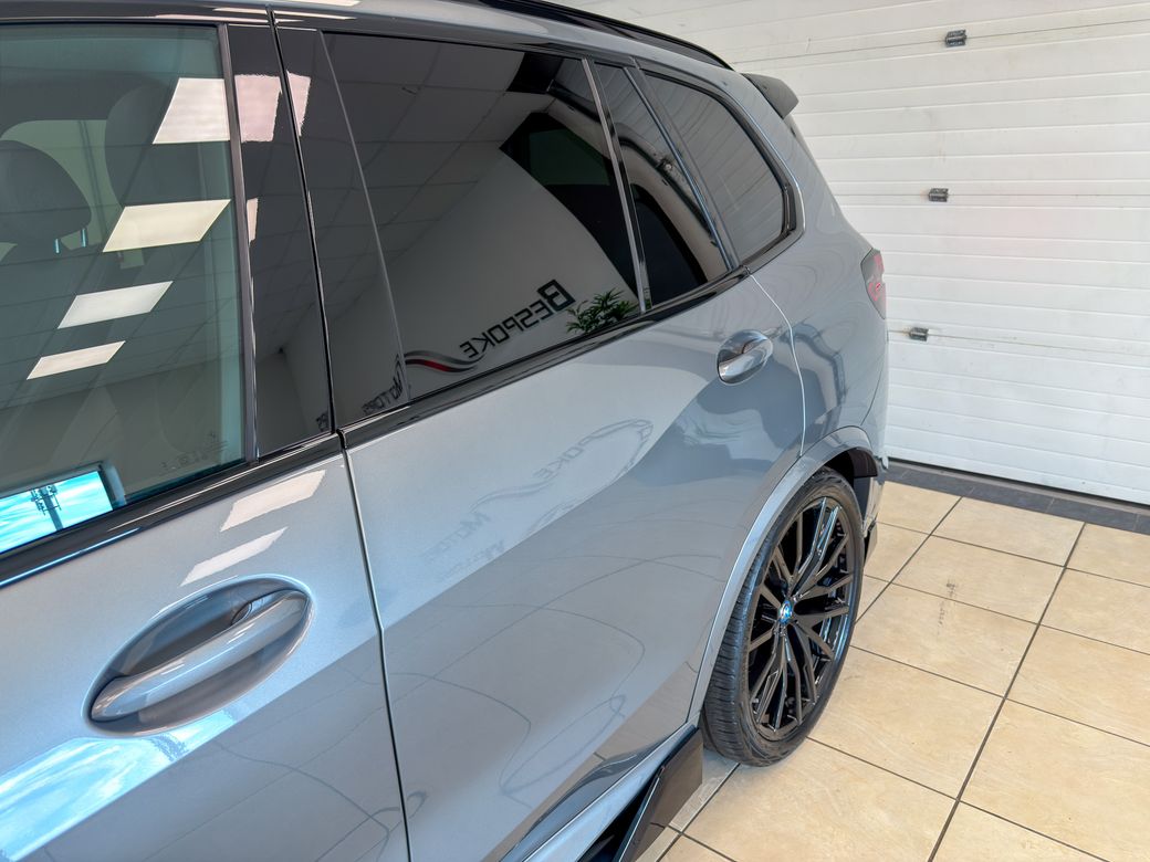 2025 BMW X5