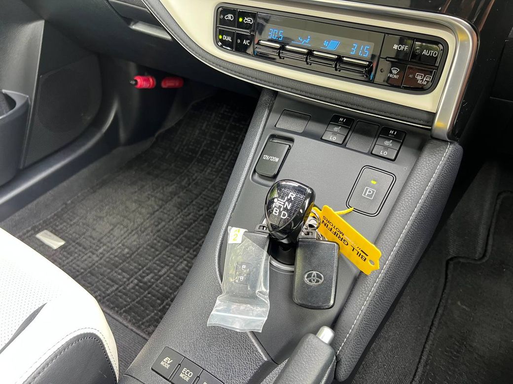 2017 Toyota Auris