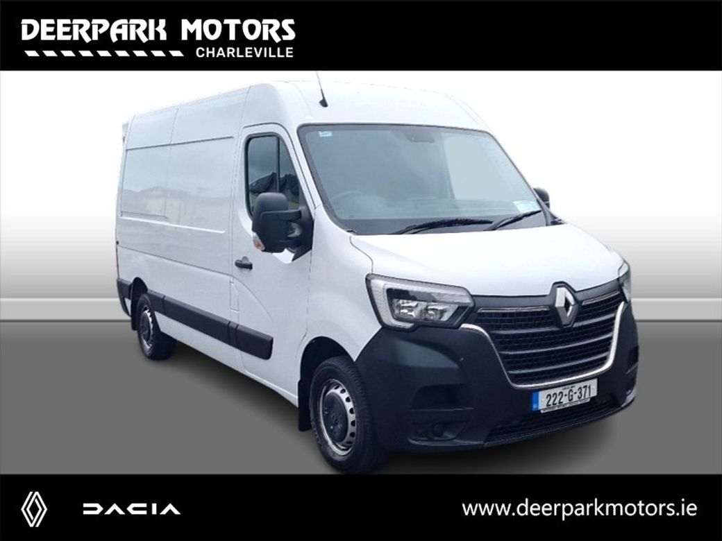 2022 Renault Master