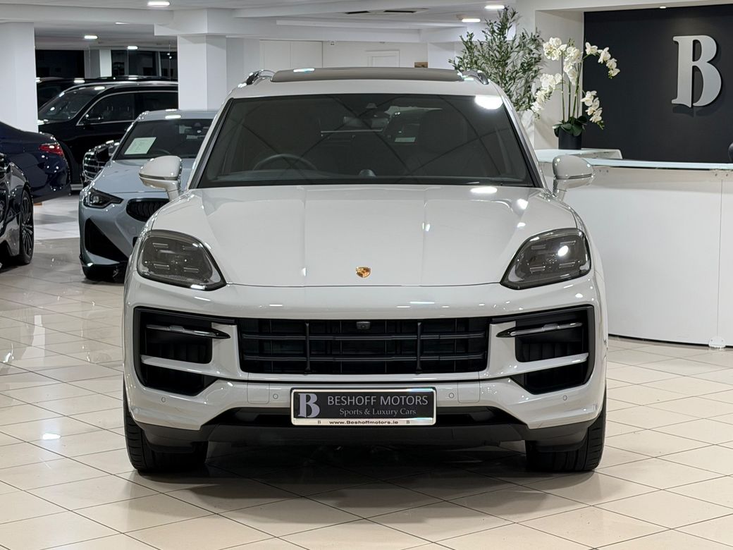 2025 Porsche Cayenne