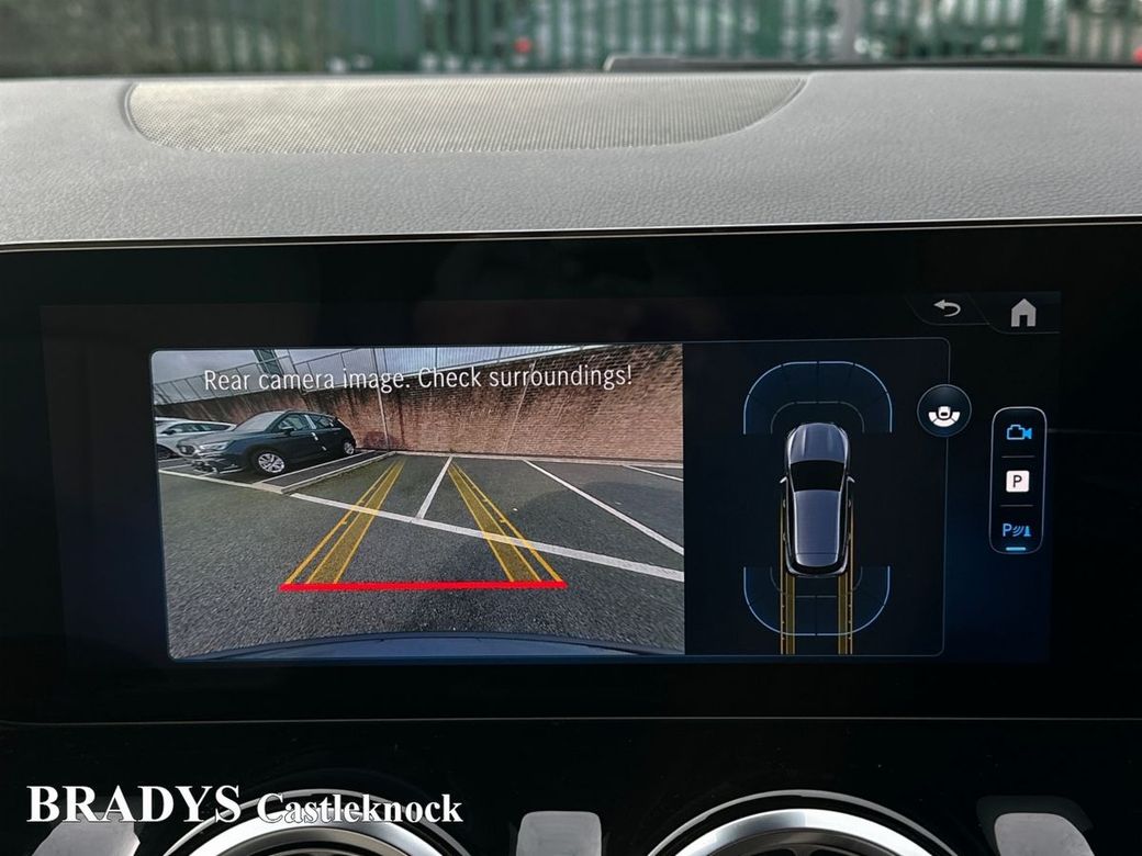 2025 Mercedes-Benz GLA Class