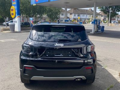 2025 Jeep Avenger