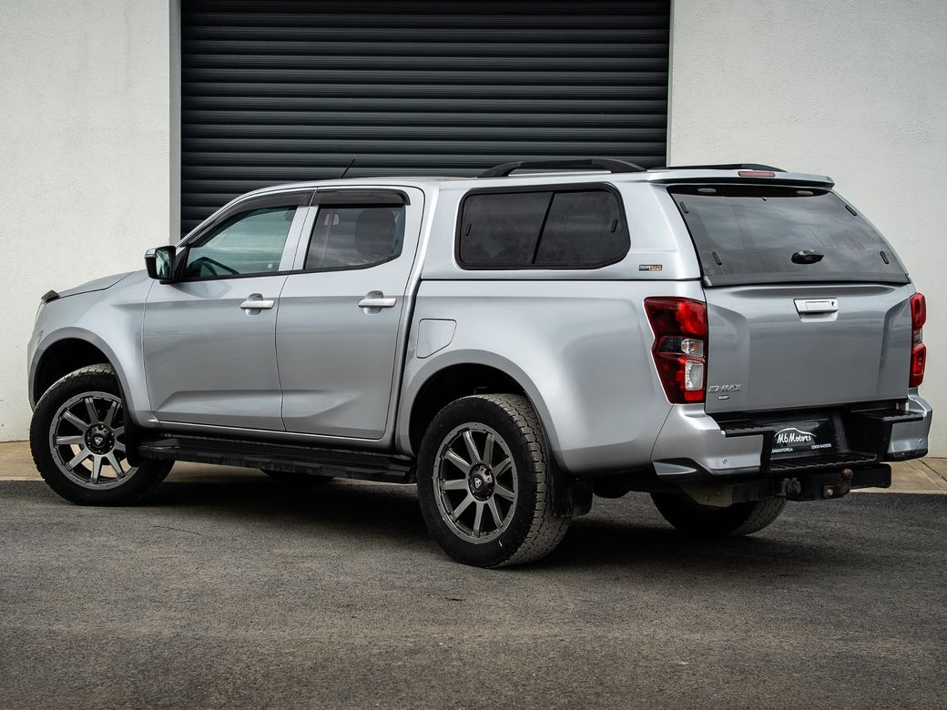 2021 Isuzu D-MAX