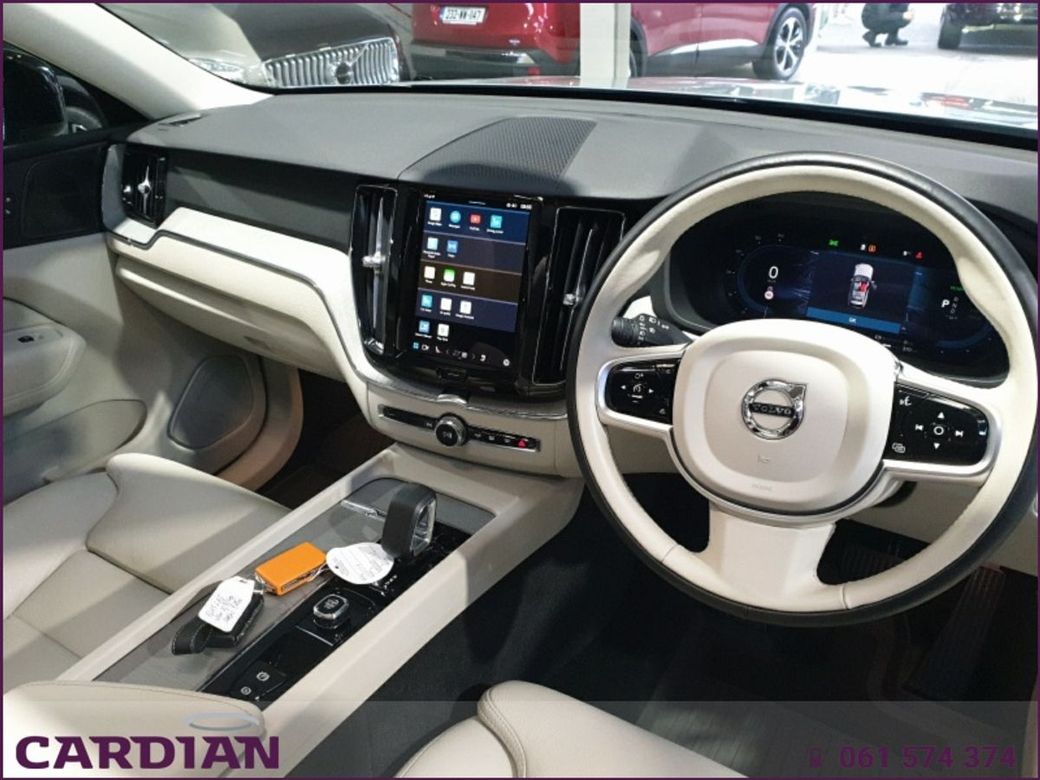 2025 Volvo XC60
