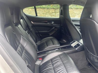 2012 Porsche Panamera