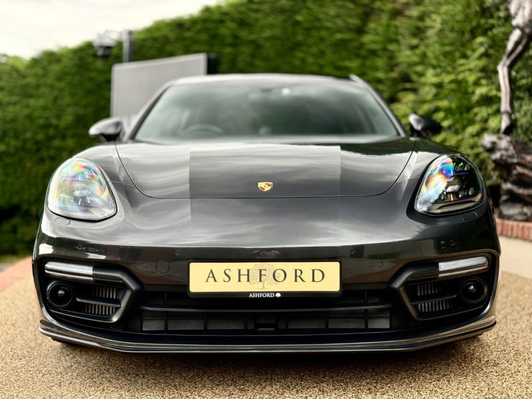 2020 Porsche Panamera