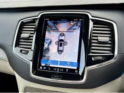 2022 Volvo XC90