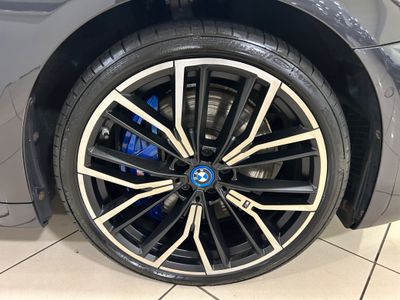 2021 BMW 5 Series