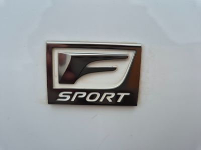 2017 Lexus IS 300h