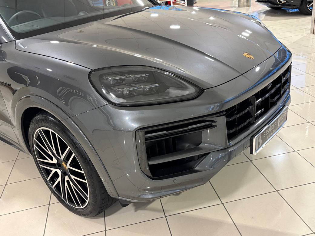 2024 Porsche Cayenne