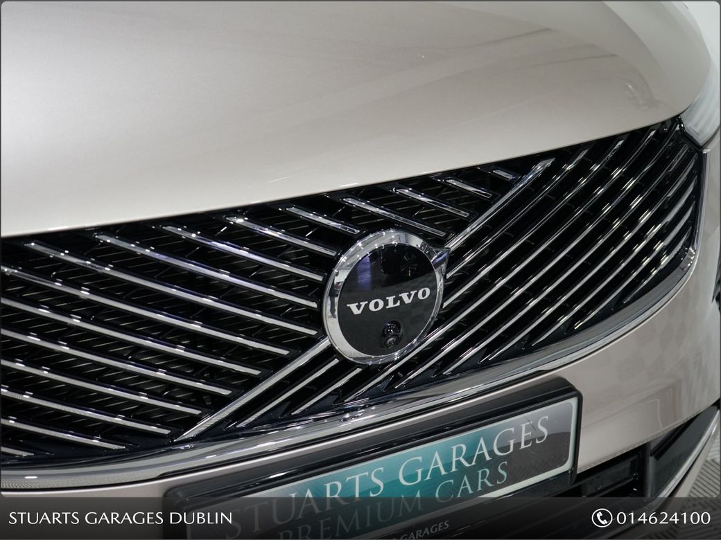 2025 Volvo XC90
