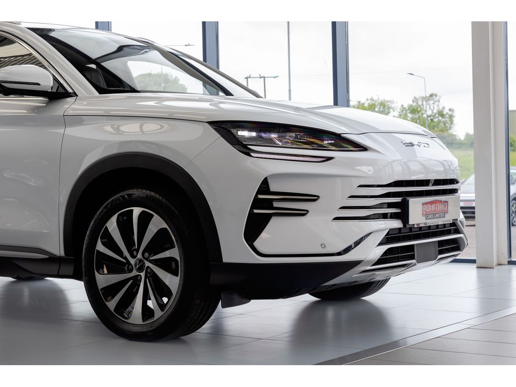 2025 BYD Seal U