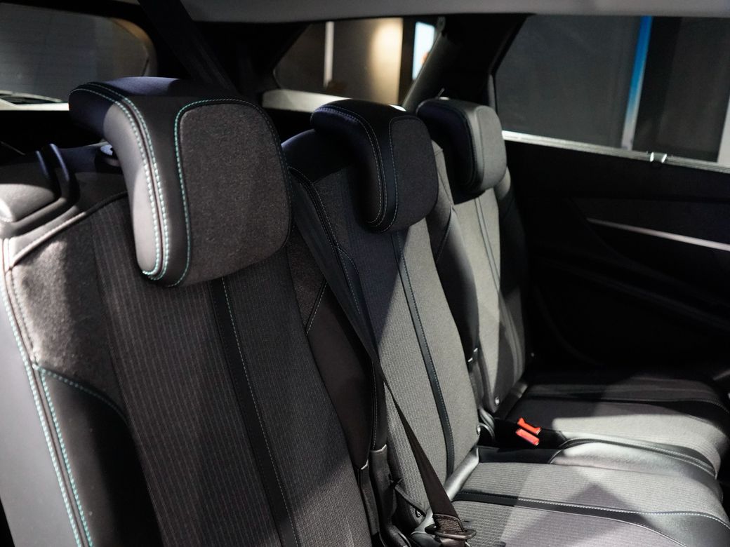 2023 Peugeot 5008