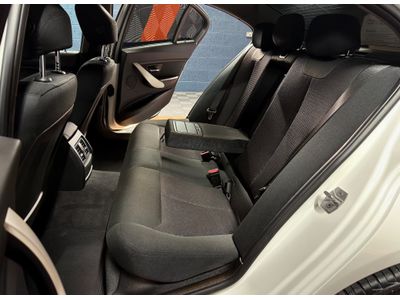 2017 BMW 3 Series