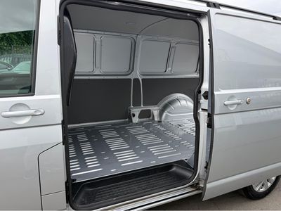 2021 Volkswagen Transporter